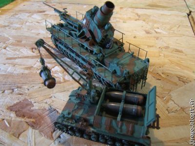 Karl le modeste et son char chargeur d'obus