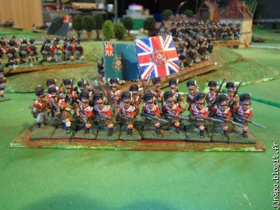 Les Highlanders  (figurines Wargames Foundry)  en pleine charge