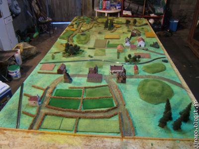 Du bocage et des collines. Il n'y a plus qu'à installer les figurines