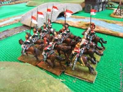 Les chevaux-légers français s'entrainent avant le coup de sifflet.