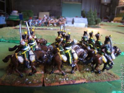 Les chasseurs à cheval français reconnaissent l'ennemi.