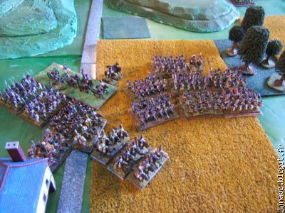 La masse des assaillants est impressionnante. Ca va pas durer.