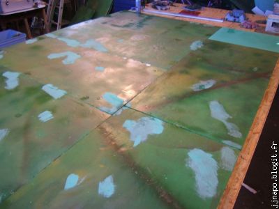 Les défauts des plaques de base corrigées à la peinture verte