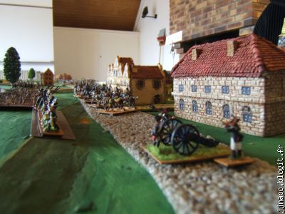 Les Saxons tiennent bon. C'est pas con, un Saxon.