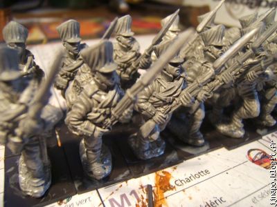 Les mousquetaires prussiens de Calpe sous-couchés en gris.