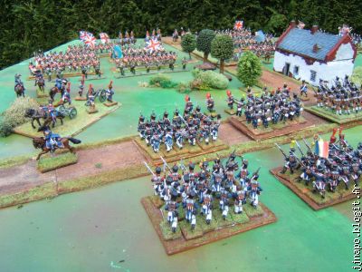 Plus de 2000 figurines, dans le groupe. Et c'est pas fini !