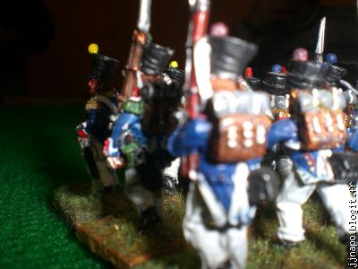 C'est fini. Les troupes françaises quittent la partouze.